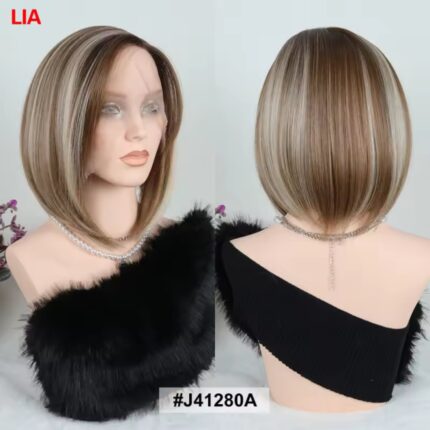 Περούκα LIA GKM, με χειροποίητη χωρίστρα, συνθετική με φυσική τρίχα κερατίνης Kanekalon.